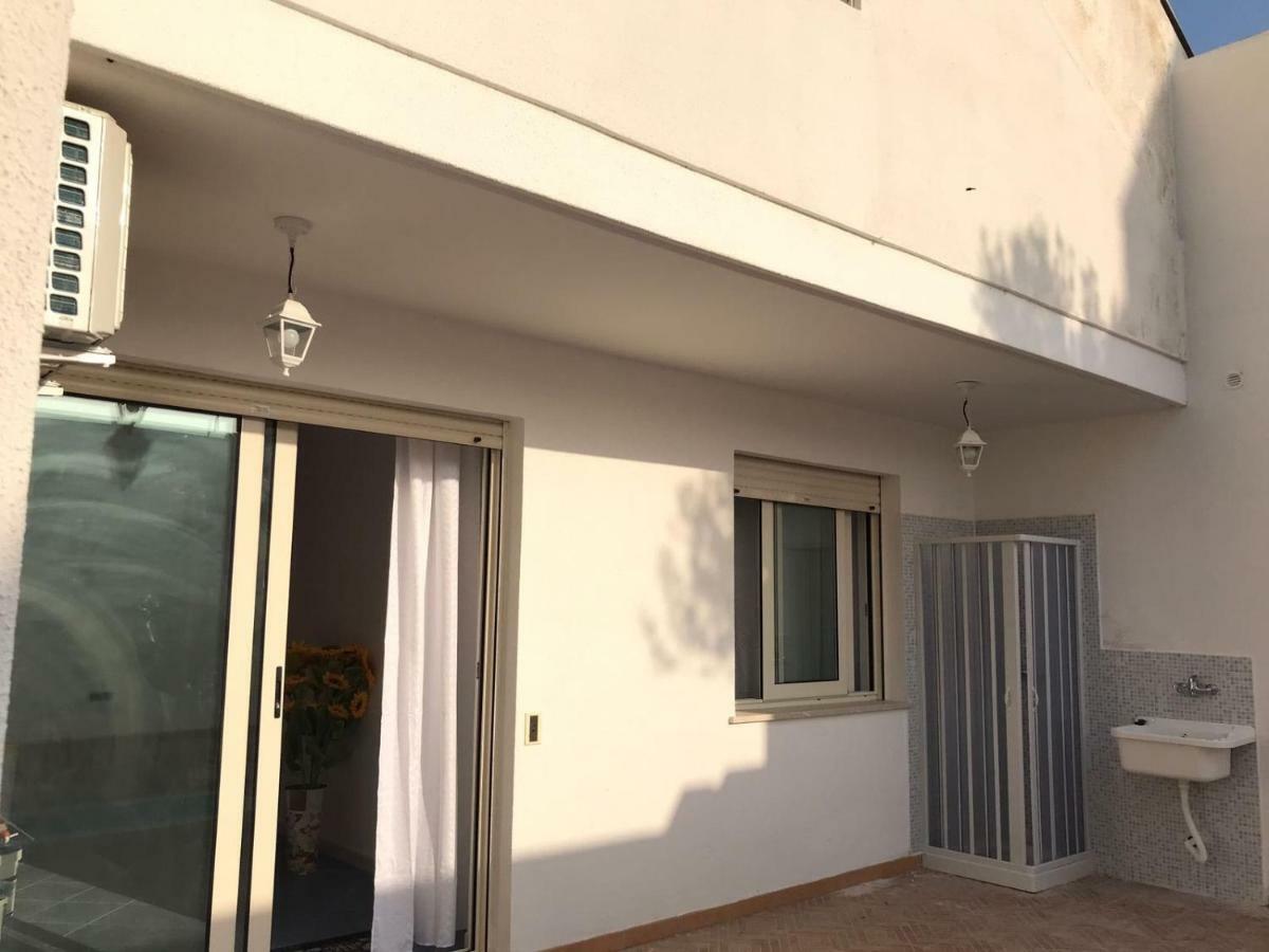 Villa Azzurra Marina Di Pescoluse Exterior photo